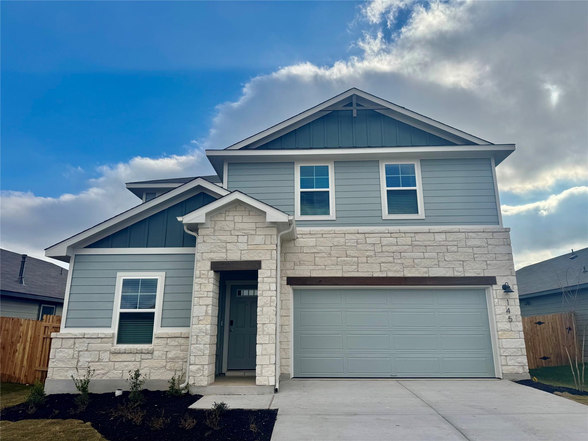 145 Boondoggle Rdg, Cedar Creek, TX 78612