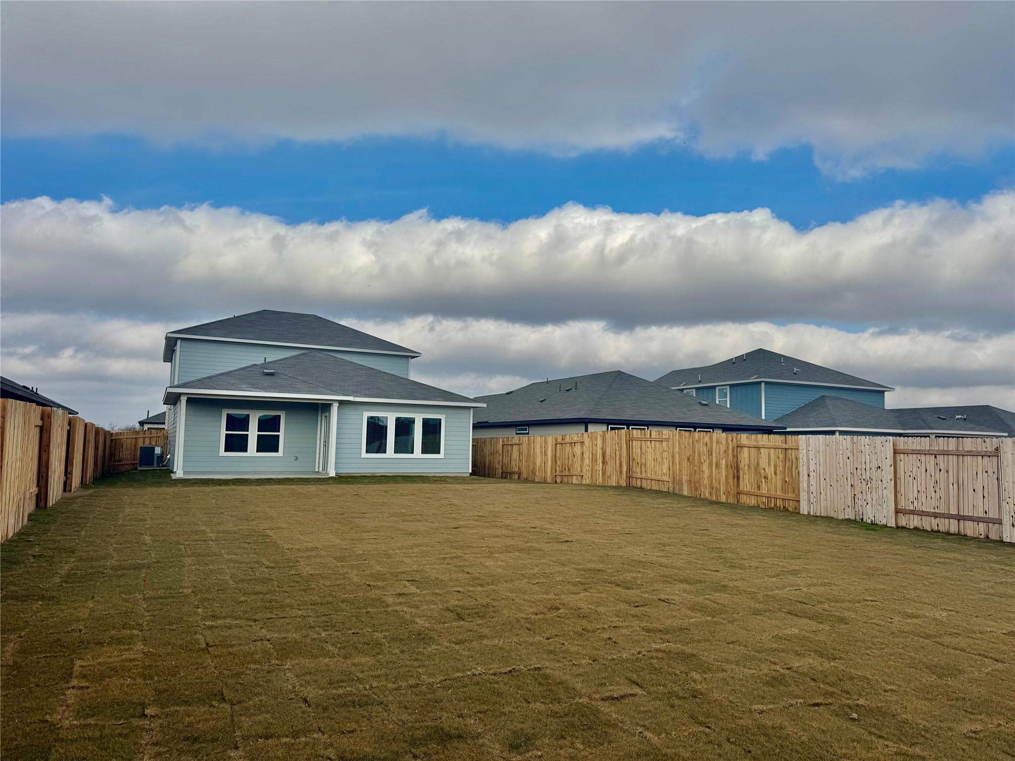 145 Boondoggle Rdg, Cedar Creek, TX 78612