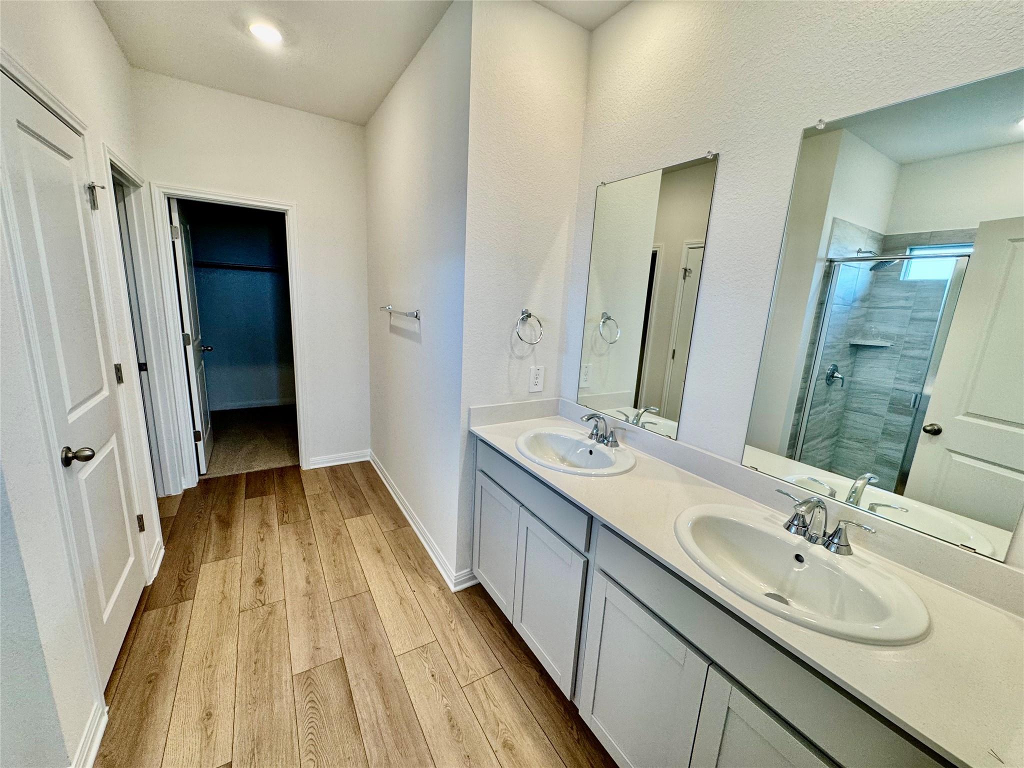 4916 Stockton Ln, Del Valle, TX 78617