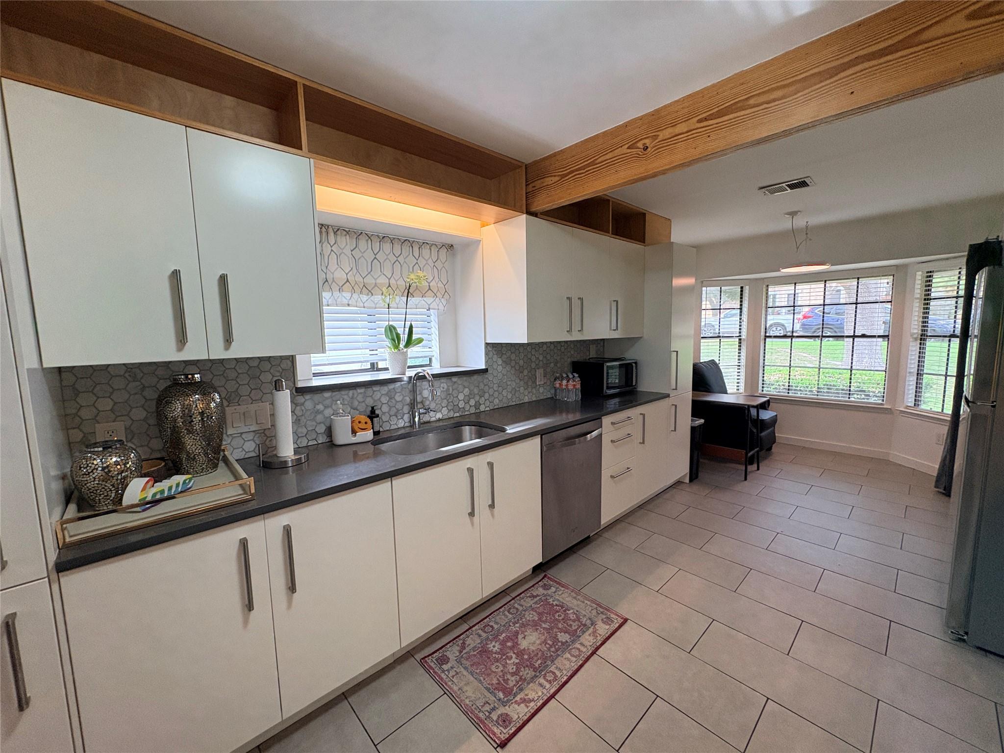 11907 Cherie Dr, Austin, TX 78758