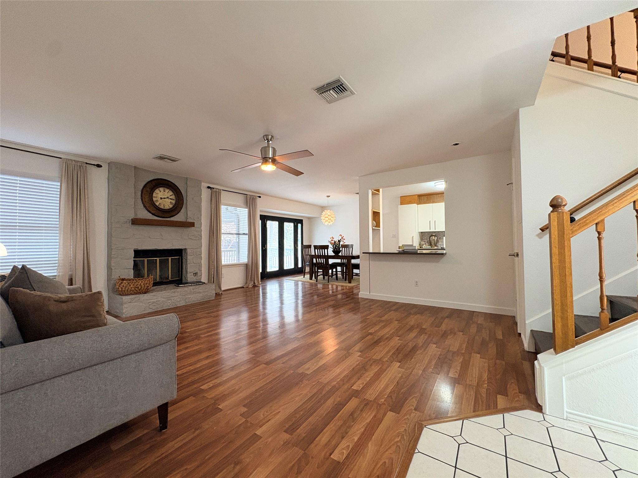 11907 Cherie Dr, Austin, TX 78758