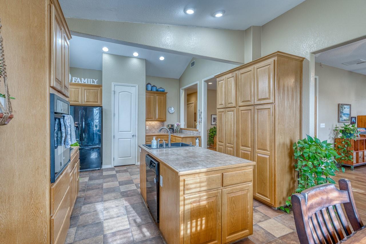 2901 Fm 1980, Marble Falls, TX 78654