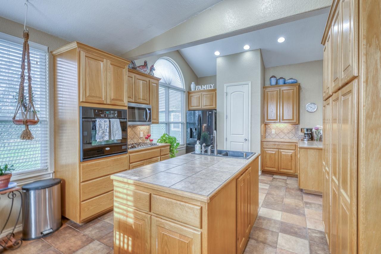 2901 Fm 1980, Marble Falls, TX 78654