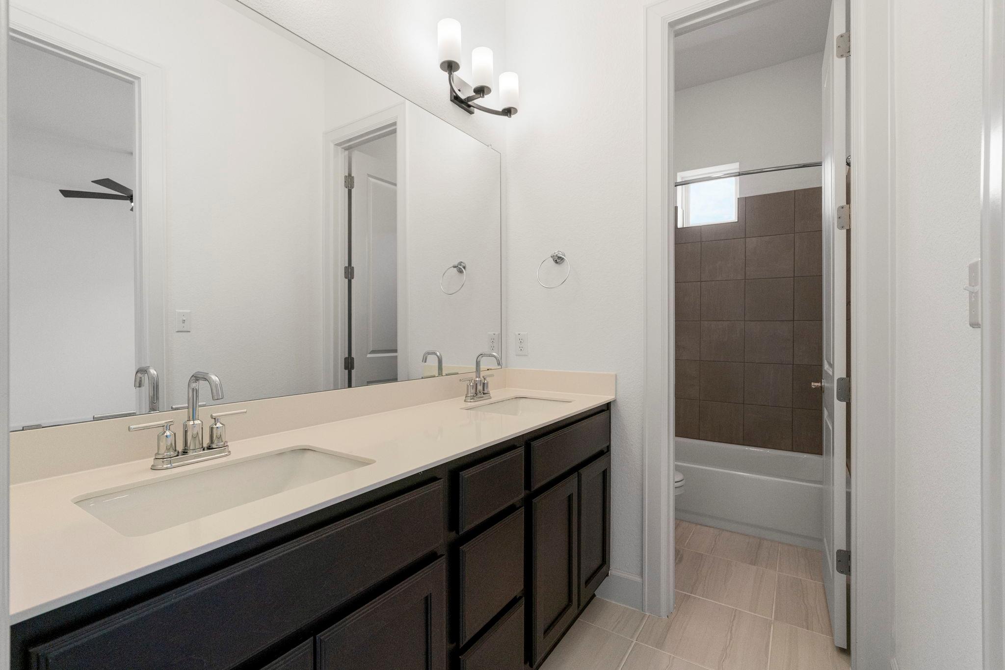 312 Starfire Dr, Dripping Springs, TX 78620