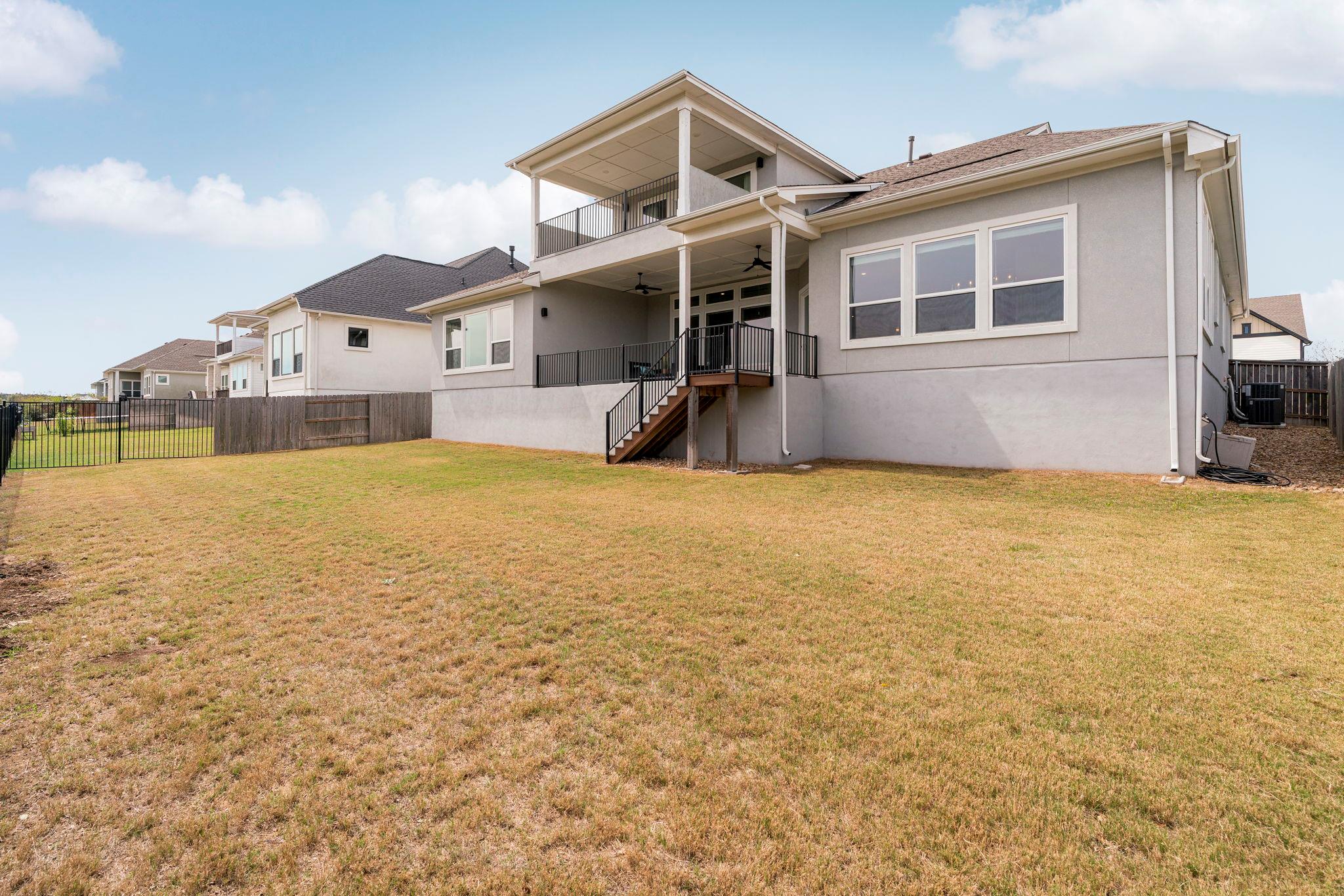 312 Starfire Dr, Dripping Springs, TX 78620