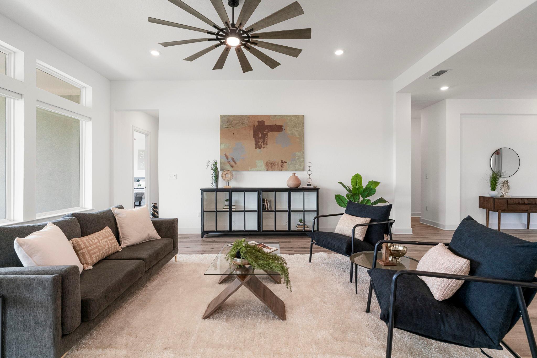 312 Starfire Dr, Dripping Springs, TX 78620