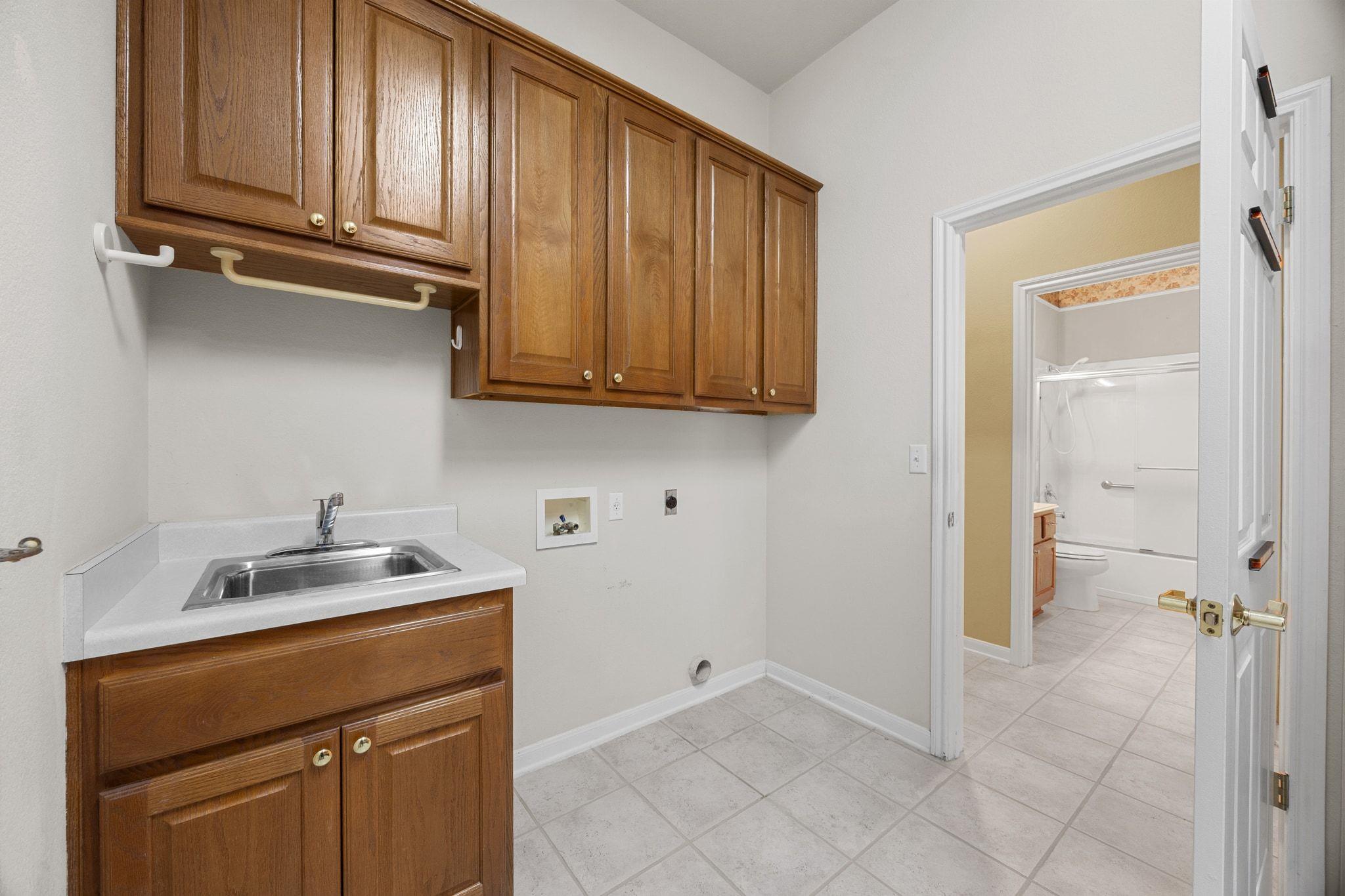 104 Lariat drive Dr, Georgetown, TX 78633