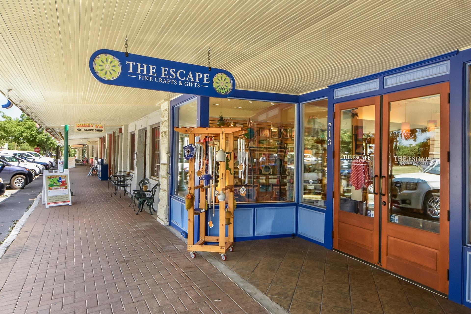 104 Lariat drive Dr, Georgetown, TX 78633