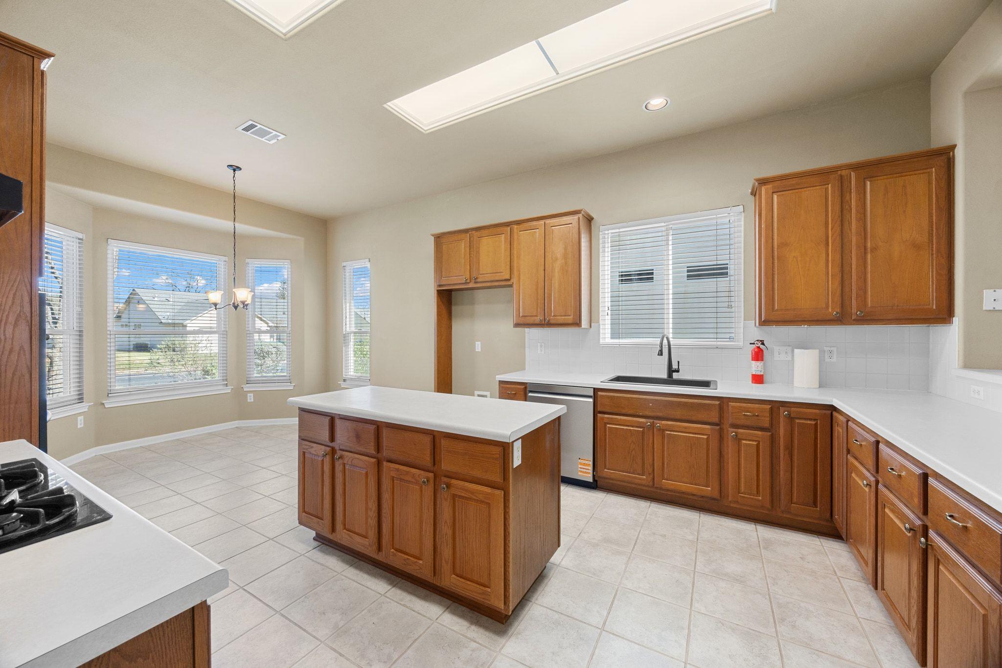 104 Lariat drive Dr, Georgetown, TX 78633