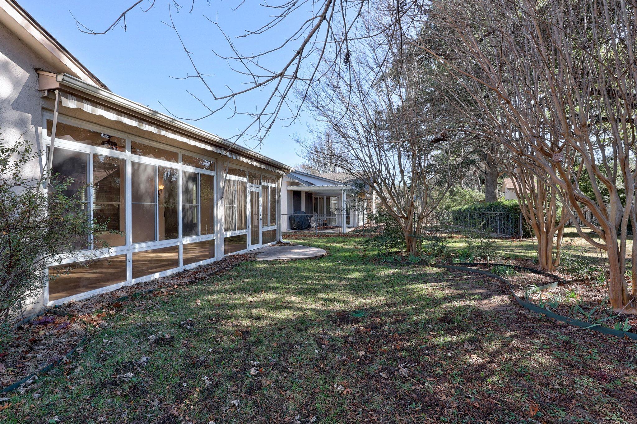 104 Lariat drive Dr, Georgetown, TX 78633