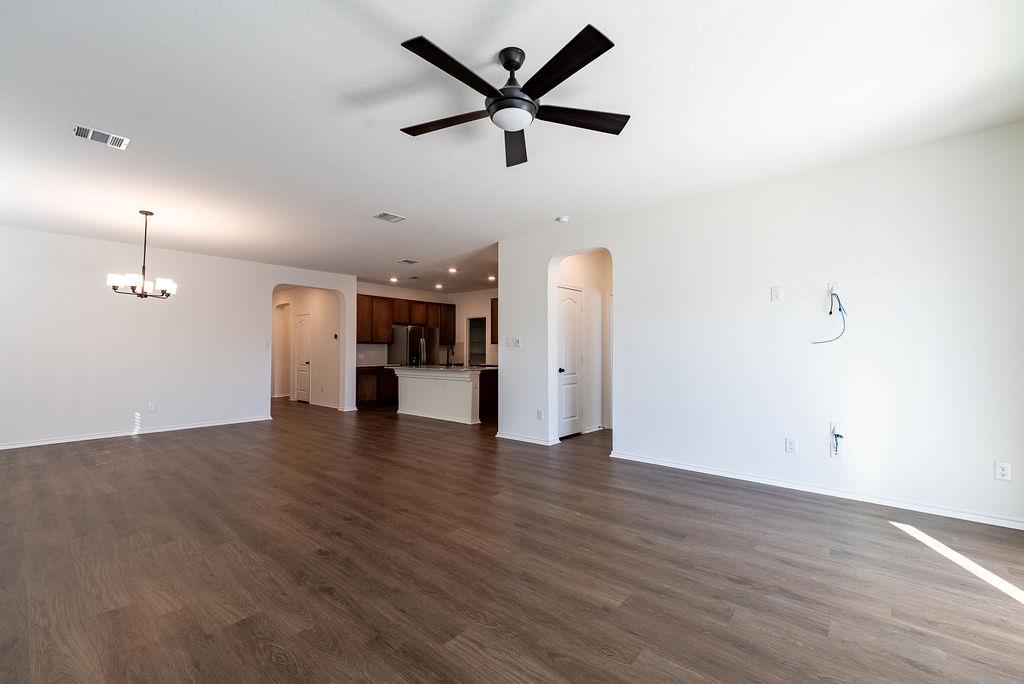 250 Auburn St, Kyle, TX 78640