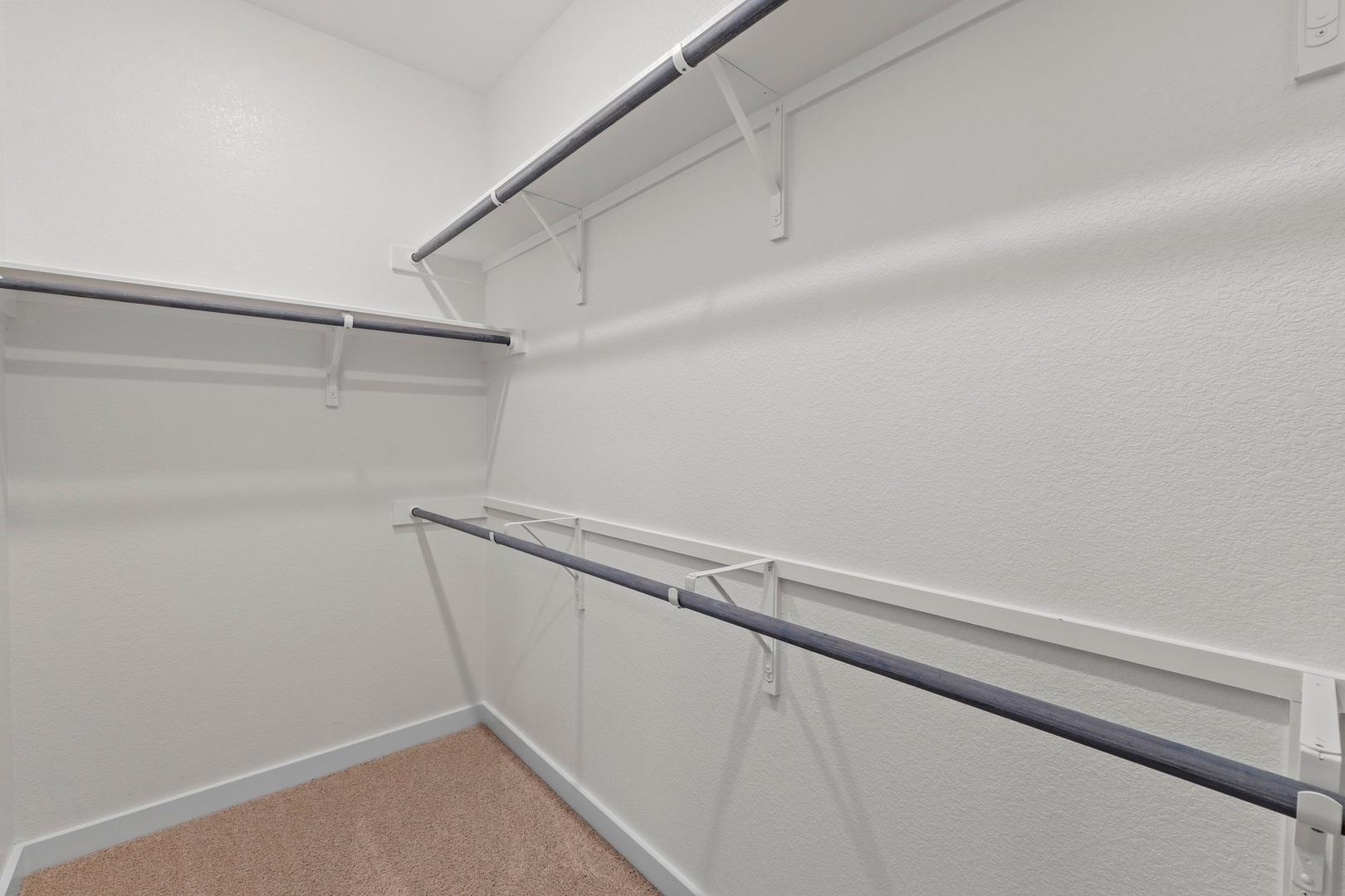 109 Mandeville Dr, Hutto, TX 78621