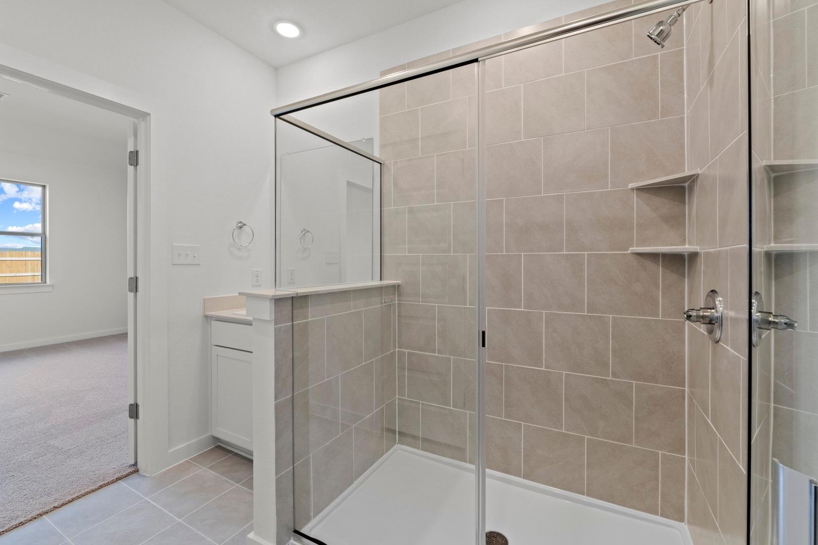 109 Mandeville Dr, Hutto, TX 78621