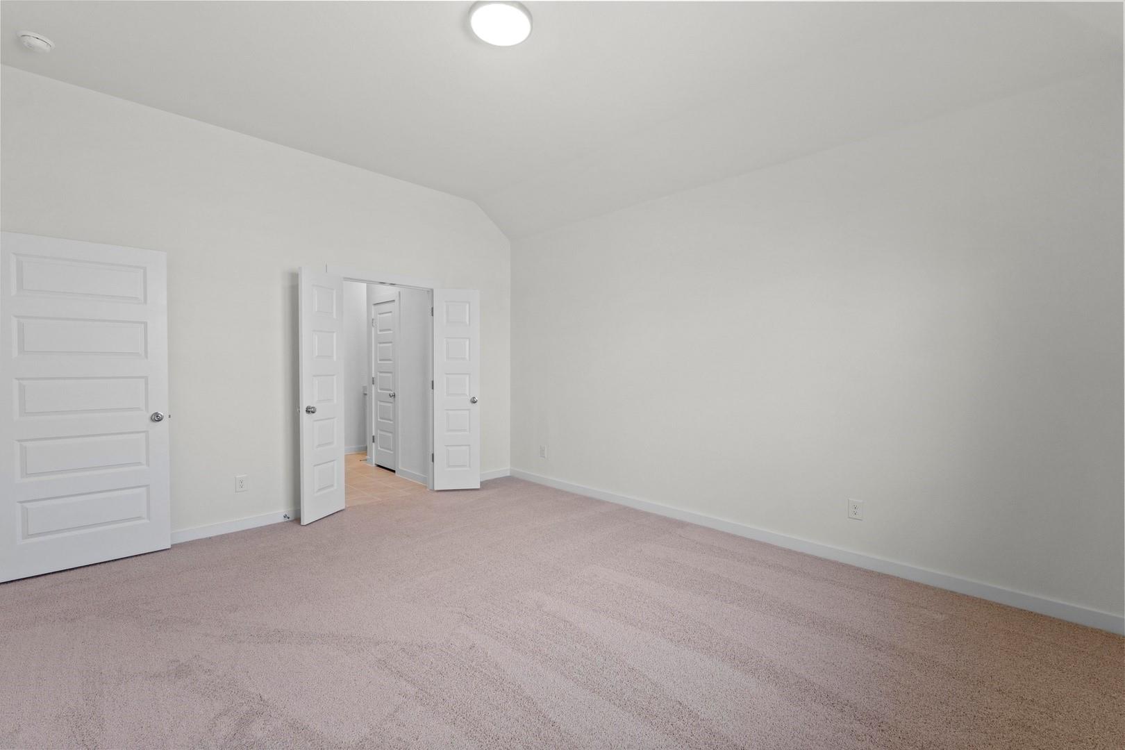 109 Mandeville Dr, Hutto, TX 78621