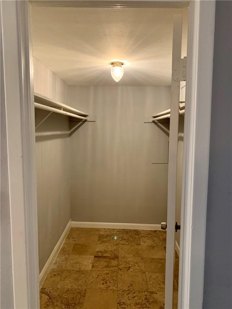 2400 Jarratt Ave # C, Austin, TX 78703