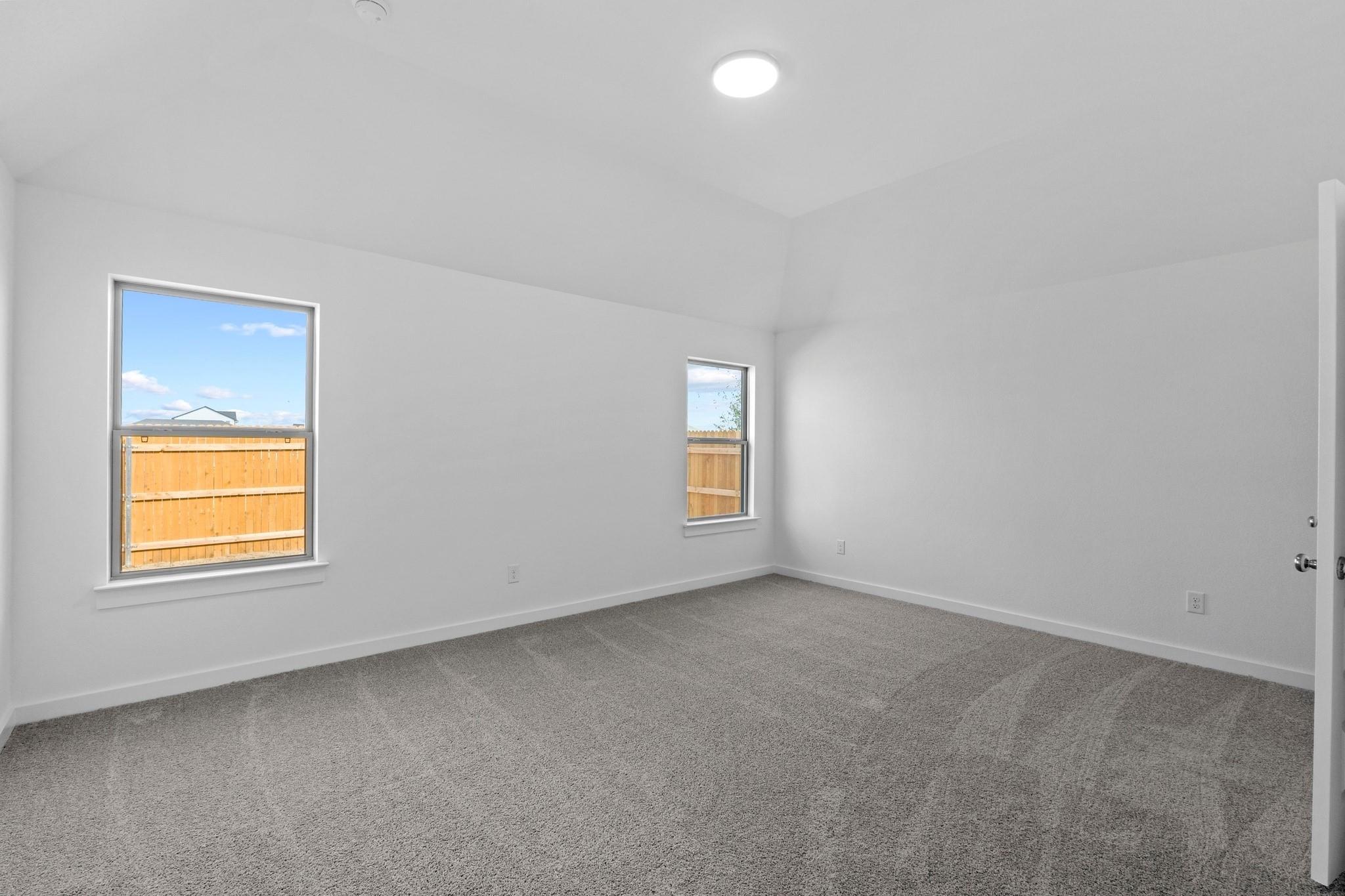 107 Mandeville Dr, Hutto, TX 78634