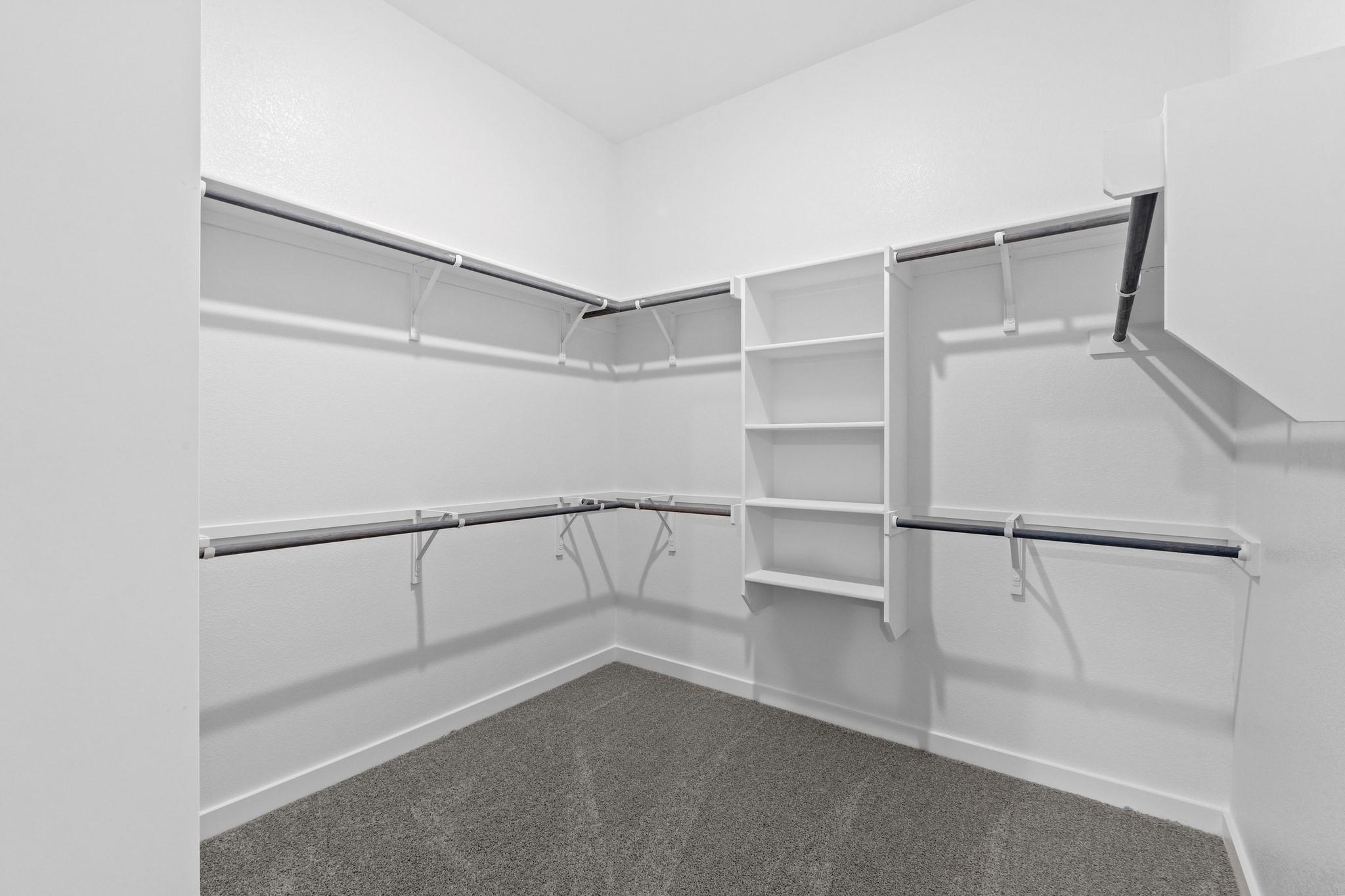 107 Mandeville Dr, Hutto, TX 78634