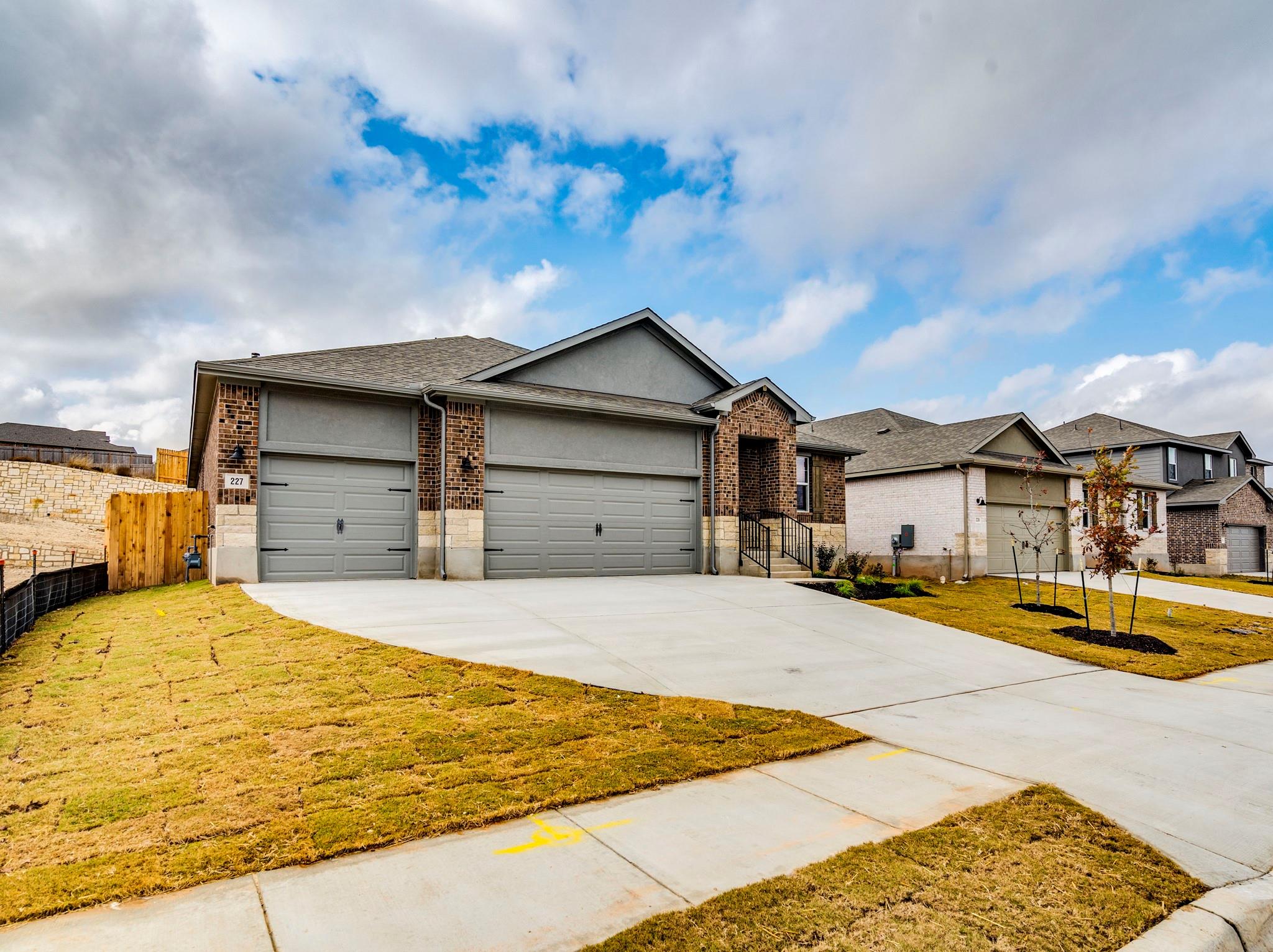 227 Cathedral Mountain Dr, Dripping Springs, TX 78620