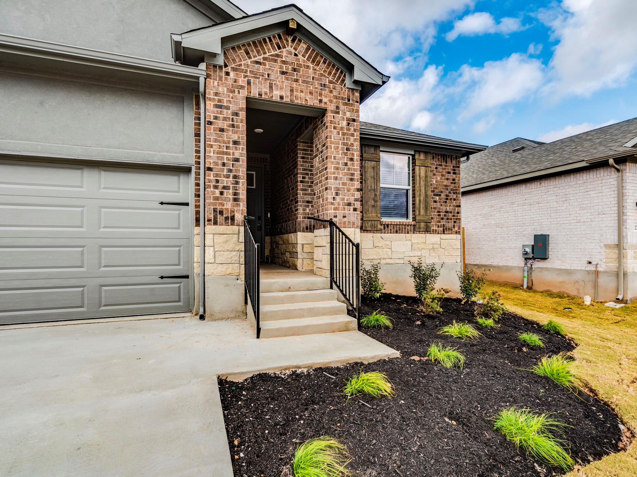 227 Cathedral Mountain Dr, Dripping Springs, TX 78620