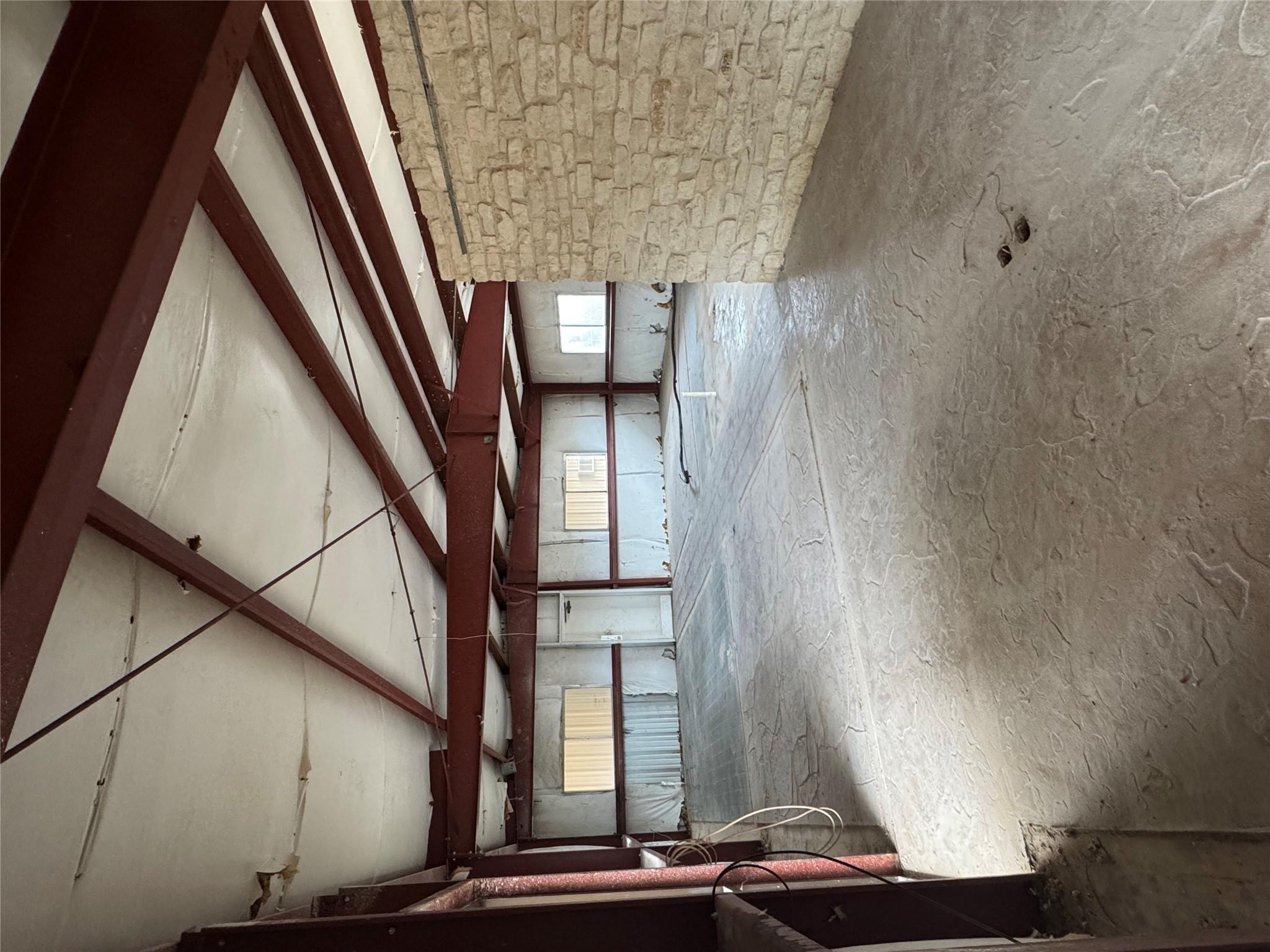 5902 W State Highway 71 Highway, La Grange, TX 78945