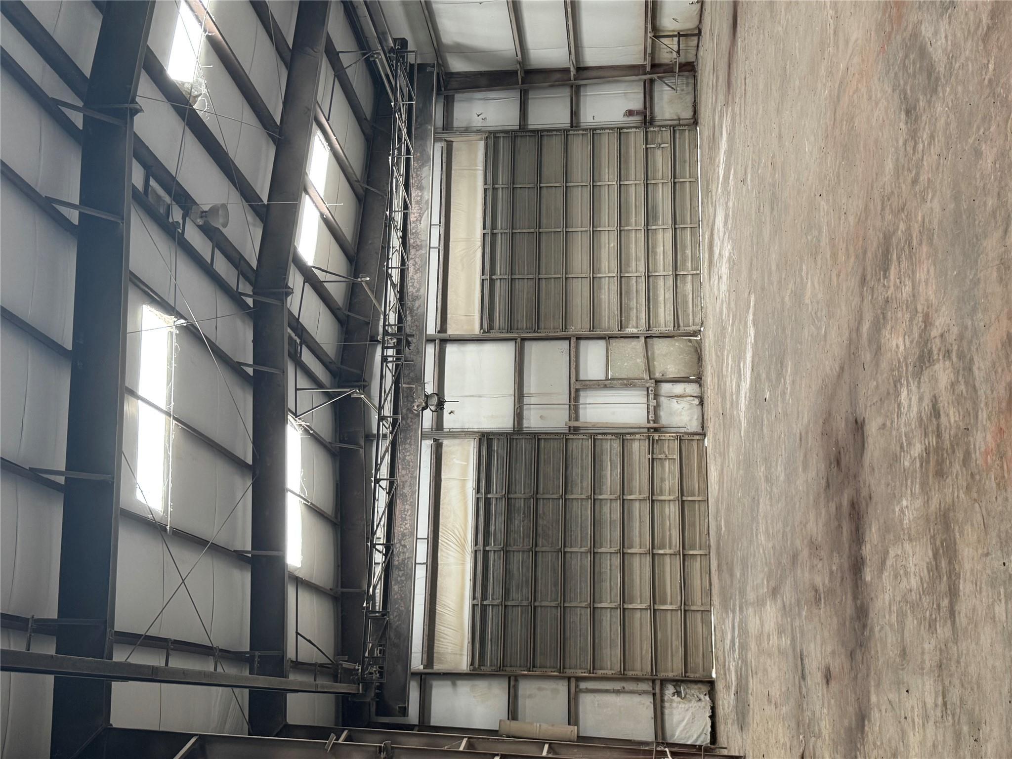 5902 W State Highway 71 Highway, La Grange, TX 78945