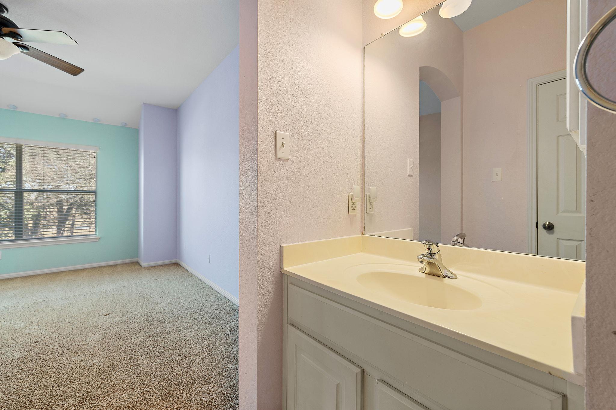 2007 First Vw, Leander, TX 78641