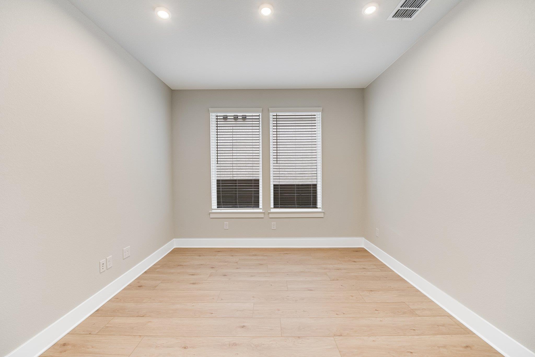 8505 Grenadier Dr, Austin, TX 78738