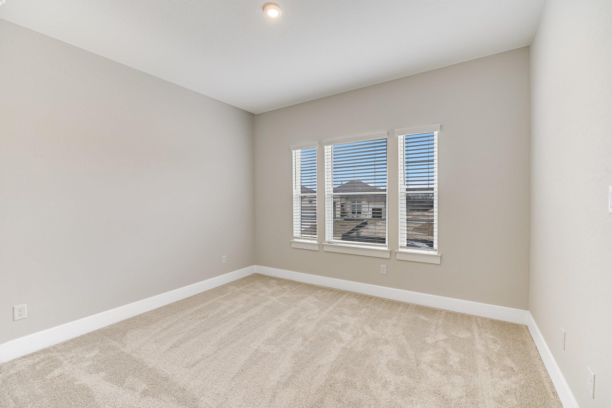 8505 Grenadier Dr, Austin, TX 78738