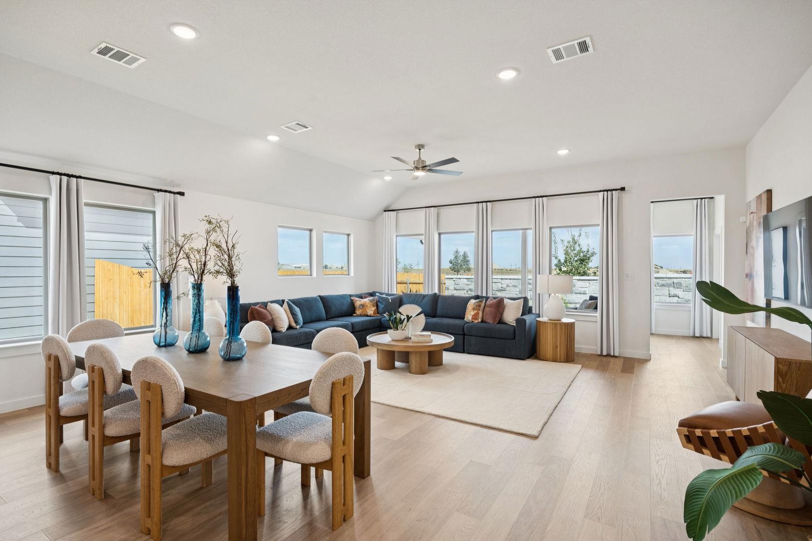 105 Mandeville Dr, Hutto, TX 78634