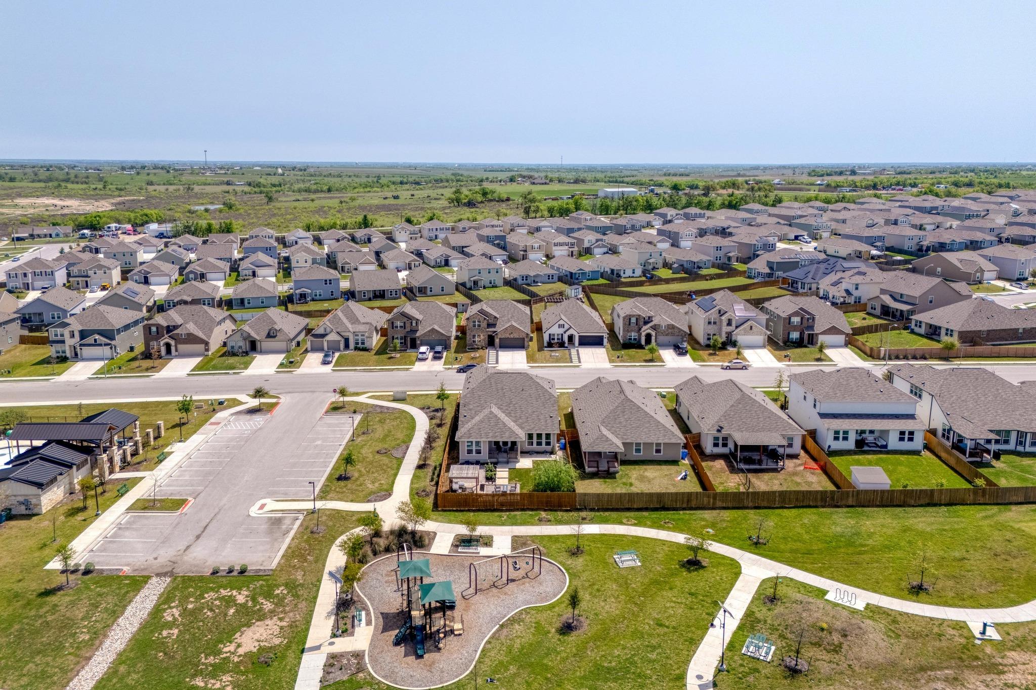 19524 Landmark Dr, Pflugerville, TX 78660