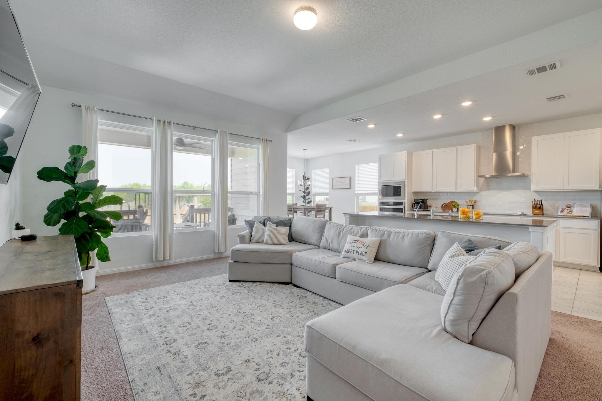 19524 Landmark Dr, Pflugerville, TX 78660