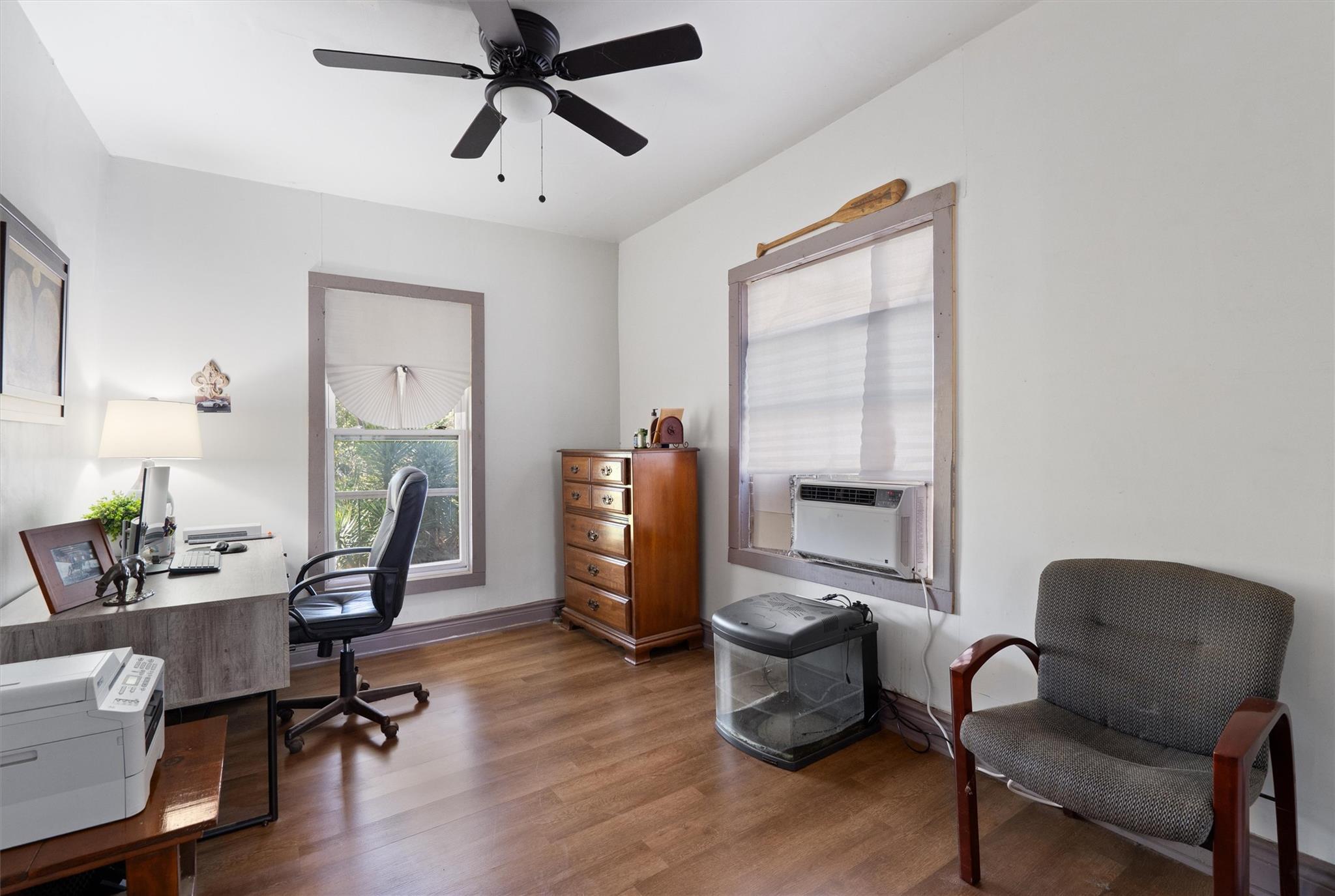 523 Old Highway 20, McDade, TX 78650