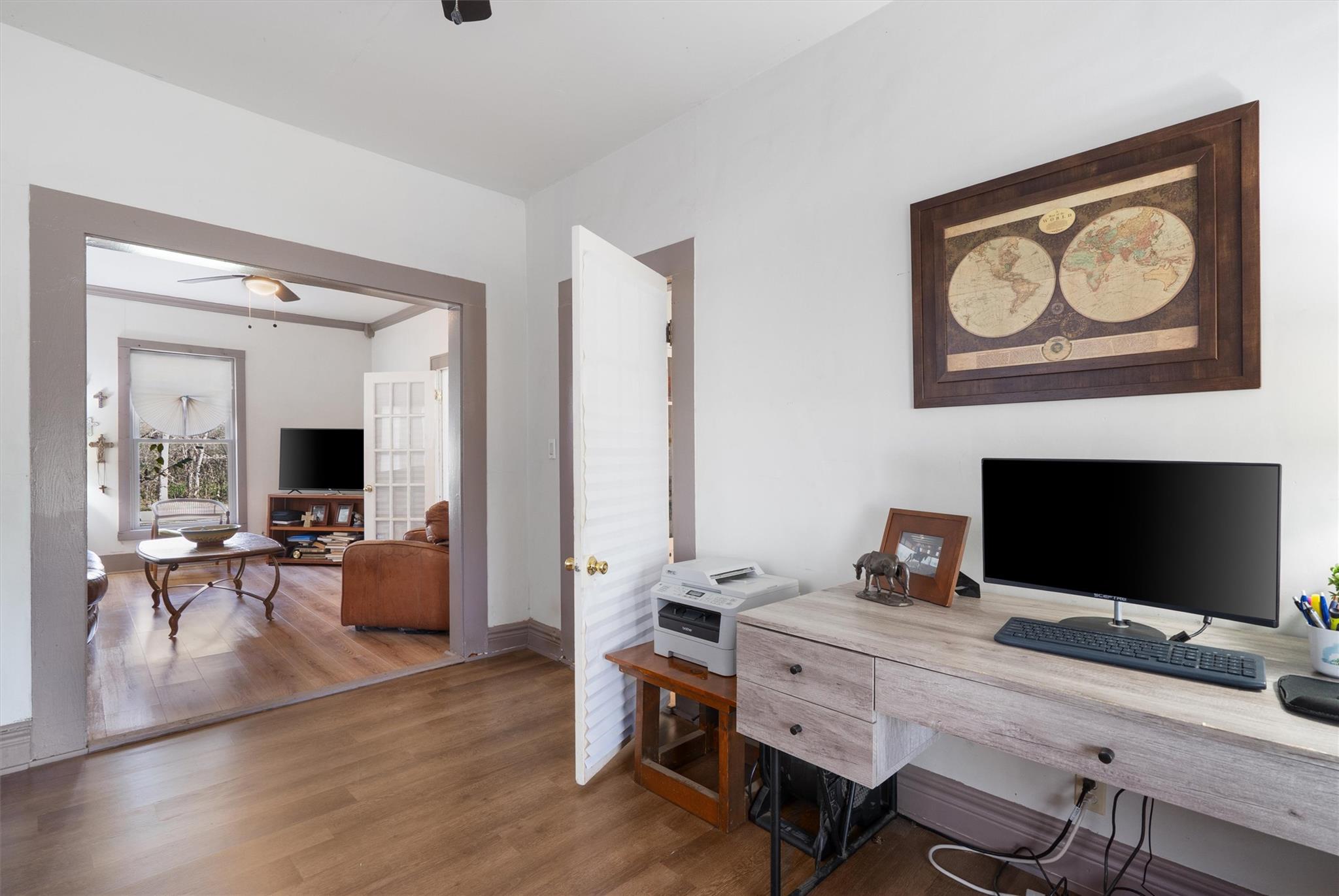 523 Old Highway 20, McDade, TX 78650