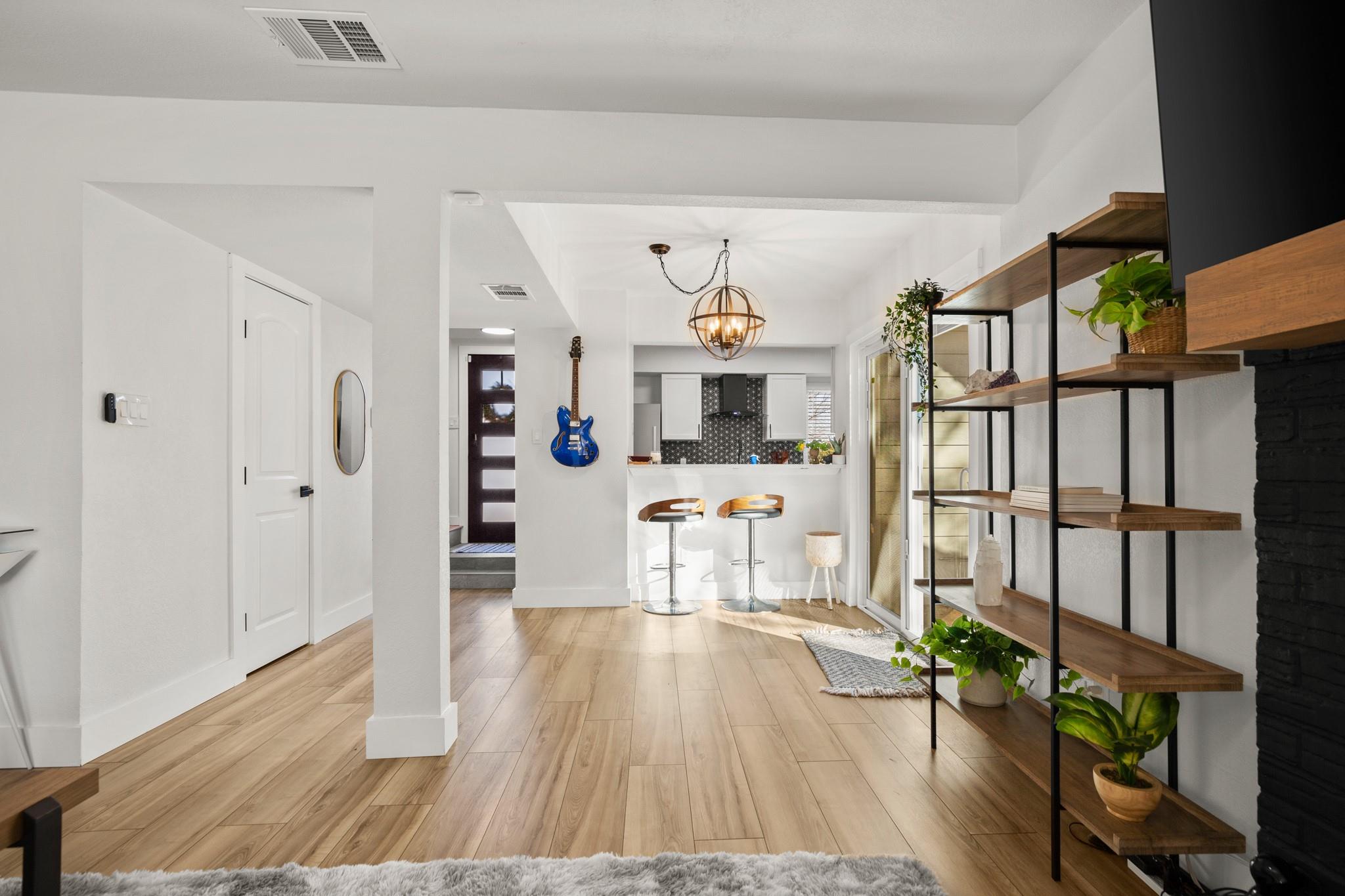 7001 Woodhue Dr # A, Austin, TX 78745