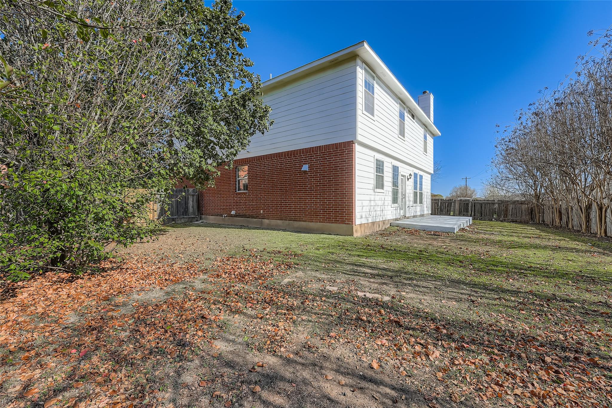 104 Mossy Rock Cv, Hutto, TX 78634