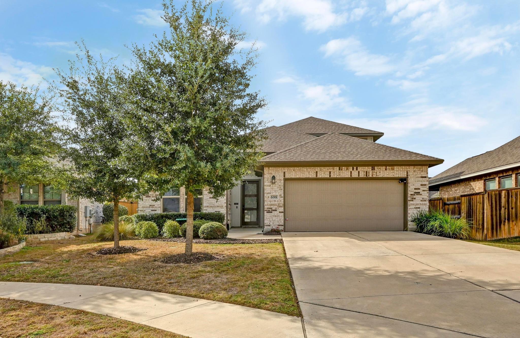 698 Coyote Creek Way, Kyle, TX 78640