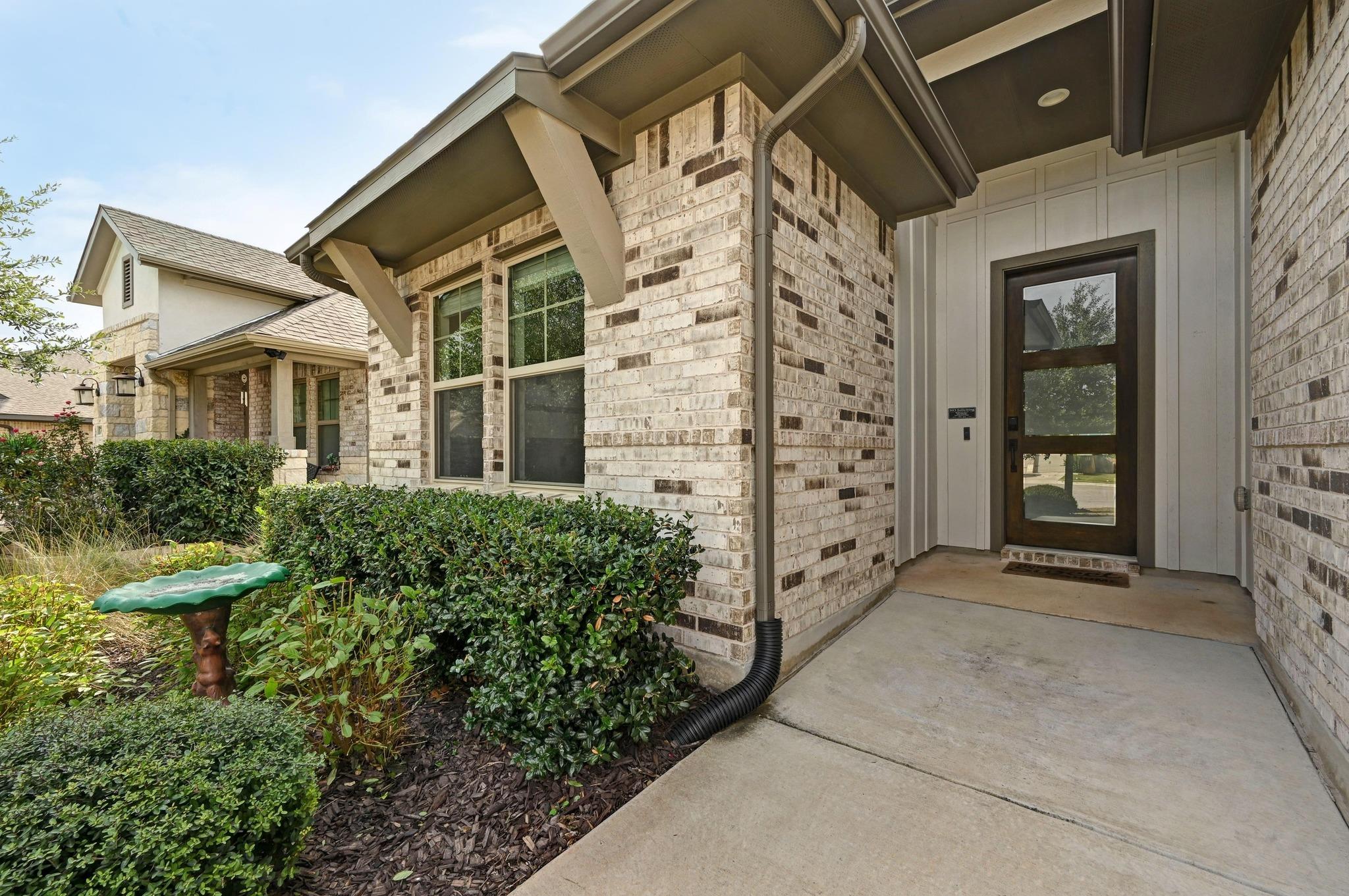 698 Coyote Creek Way, Kyle, TX 78640