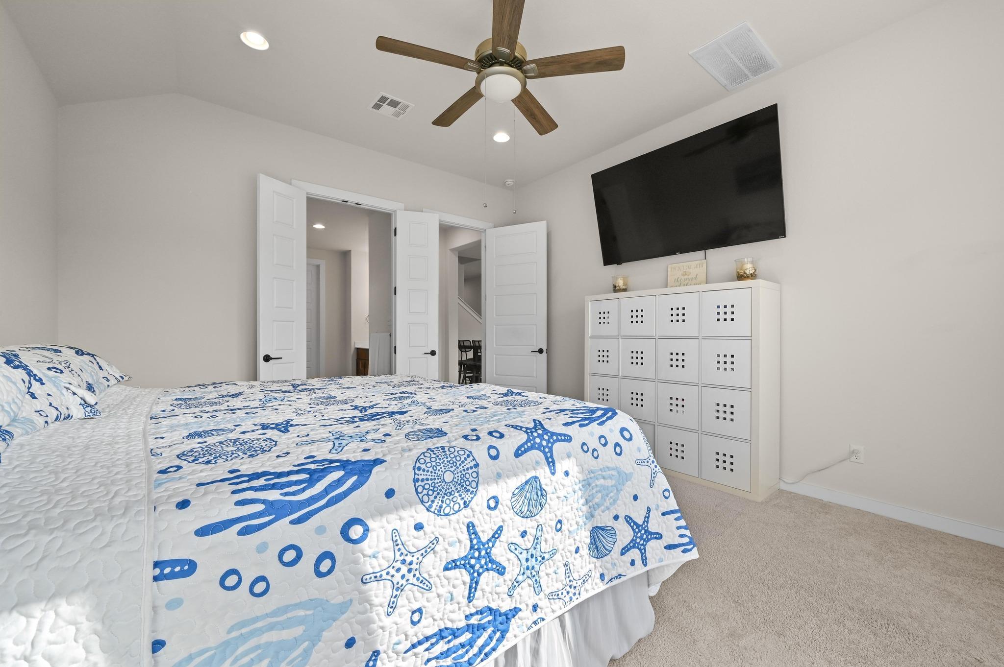 698 Coyote Creek Way, Kyle, TX 78640