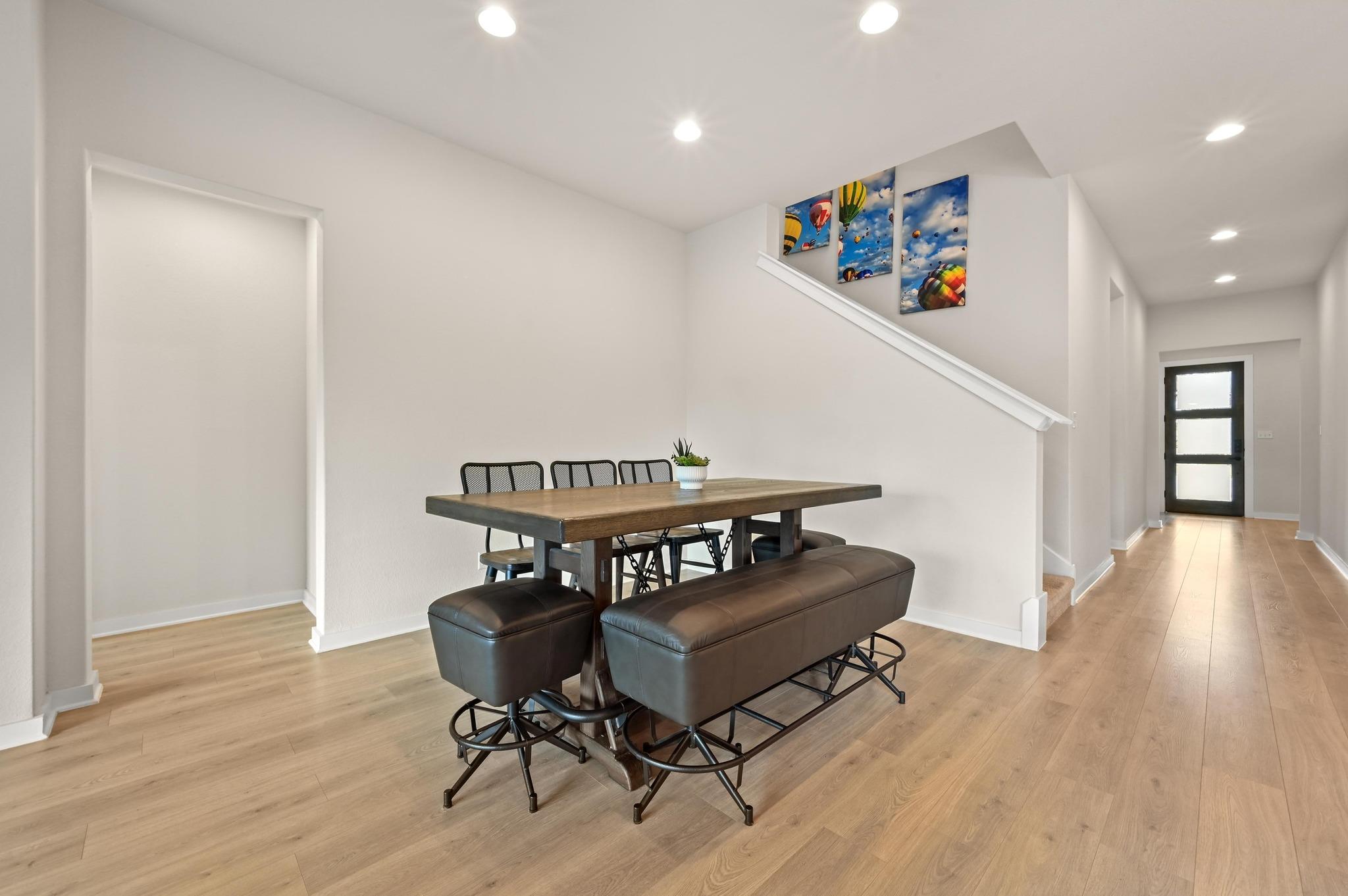 698 Coyote Creek Way, Kyle, TX 78640