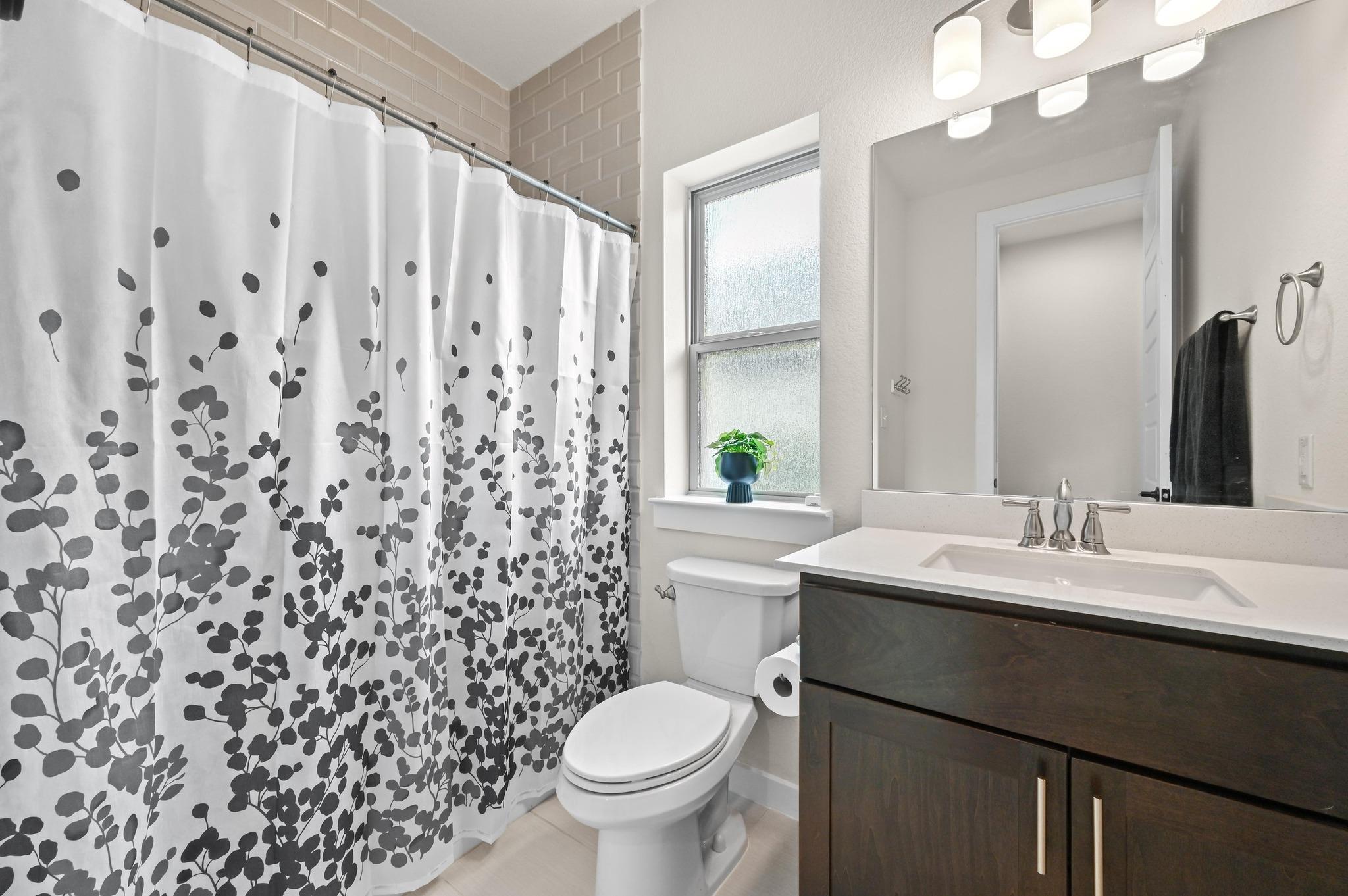 698 Coyote Creek Way, Kyle, TX 78640