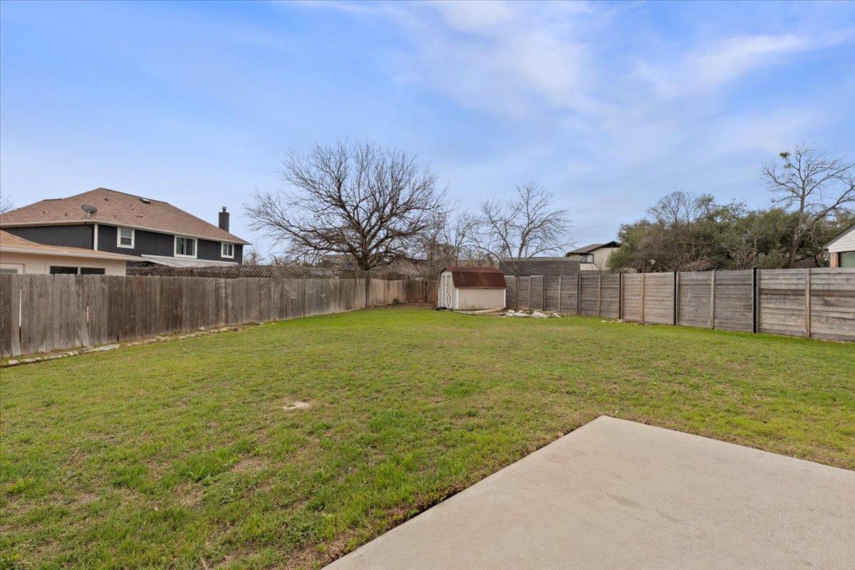 8103 Red Rock Cv, Austin, TX 78749