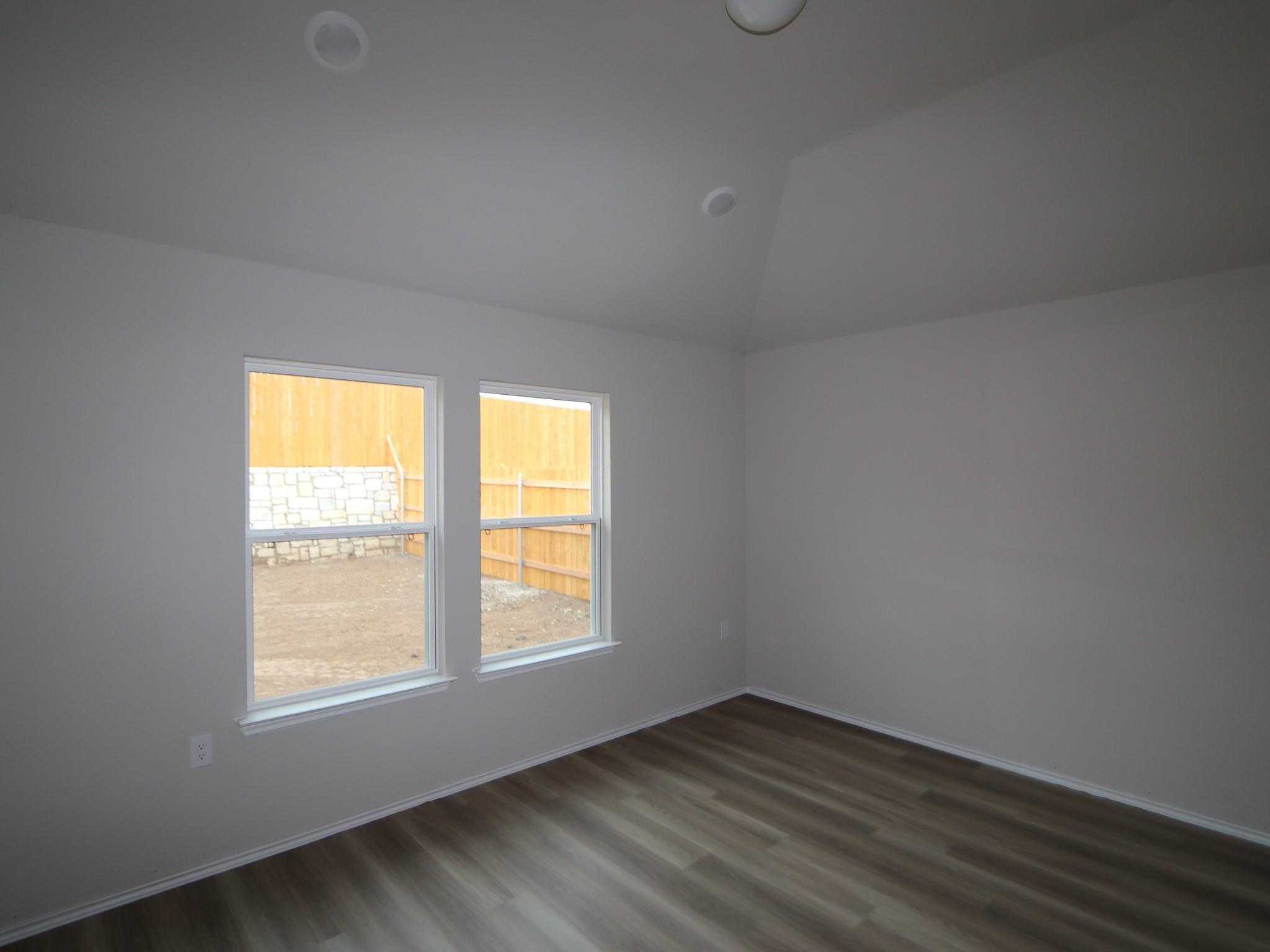 9217 Furman Dr, Austin, TX 78747