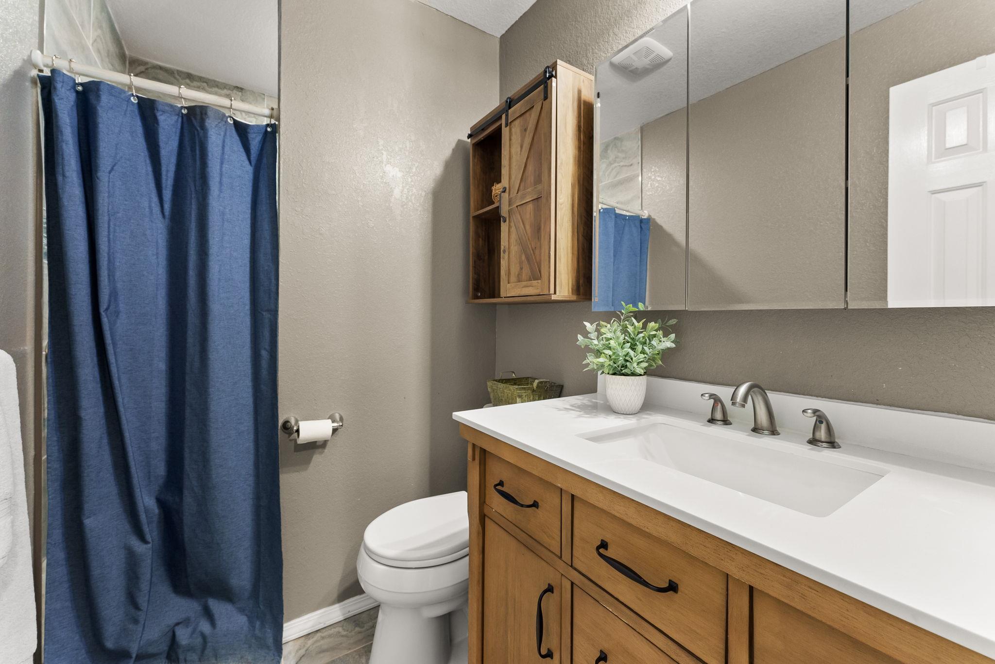 2700 Auction Barn Rd, Belton, TX 76513