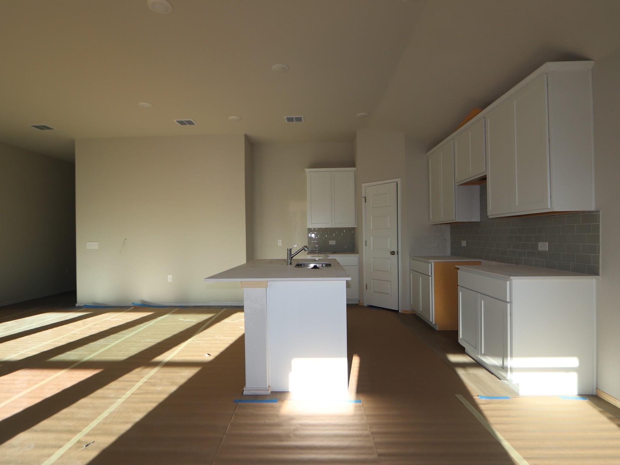 9201 Corvallis Dr, Austin, TX 78747