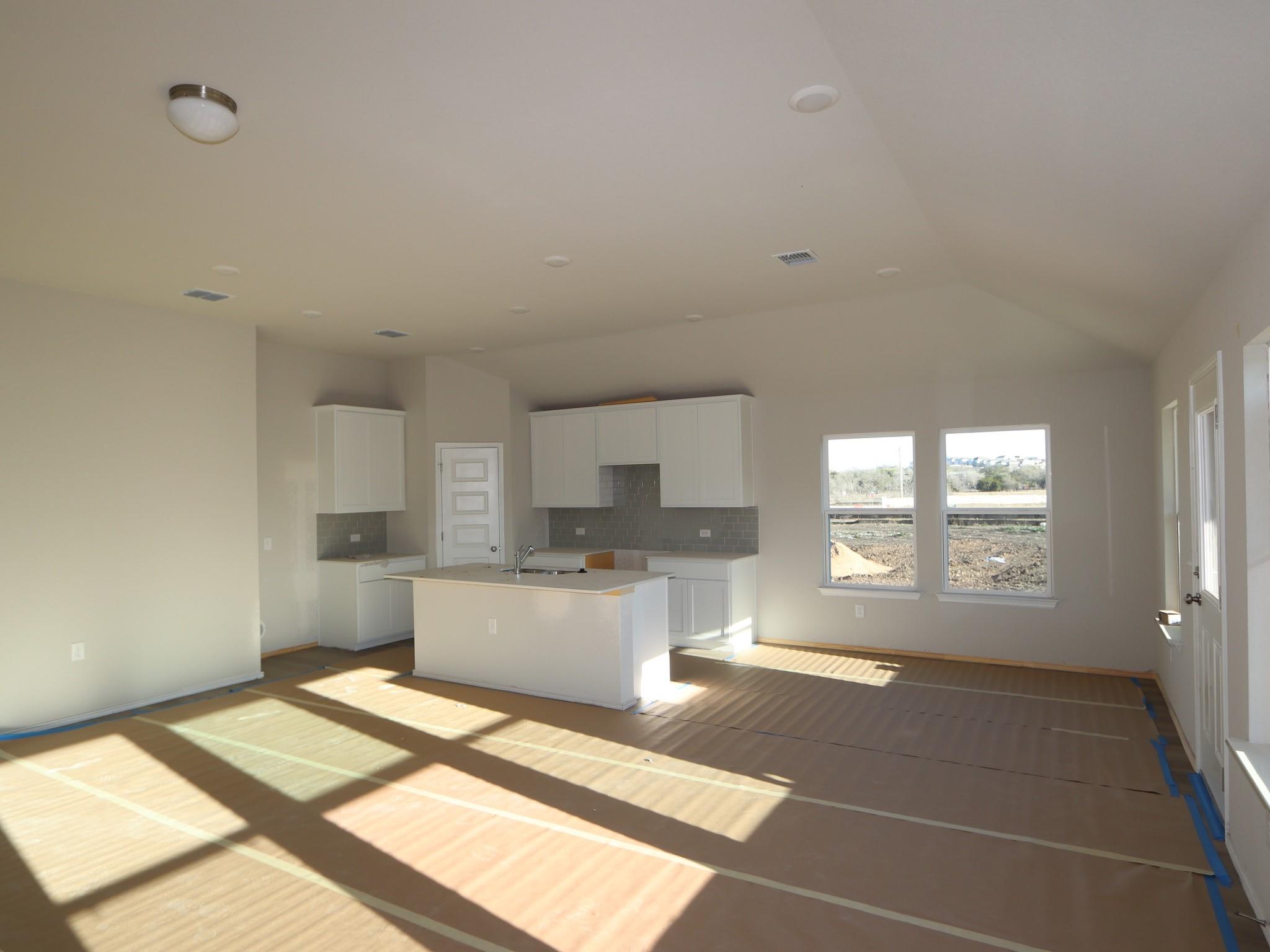 9201 Corvallis Dr, Austin, TX 78747