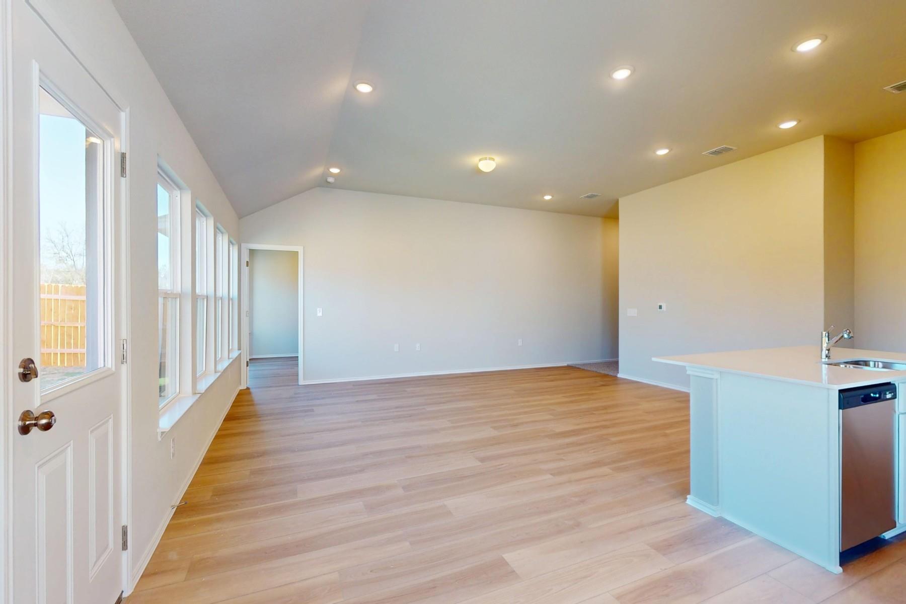 9201 Corvallis Dr, Austin, TX 78747