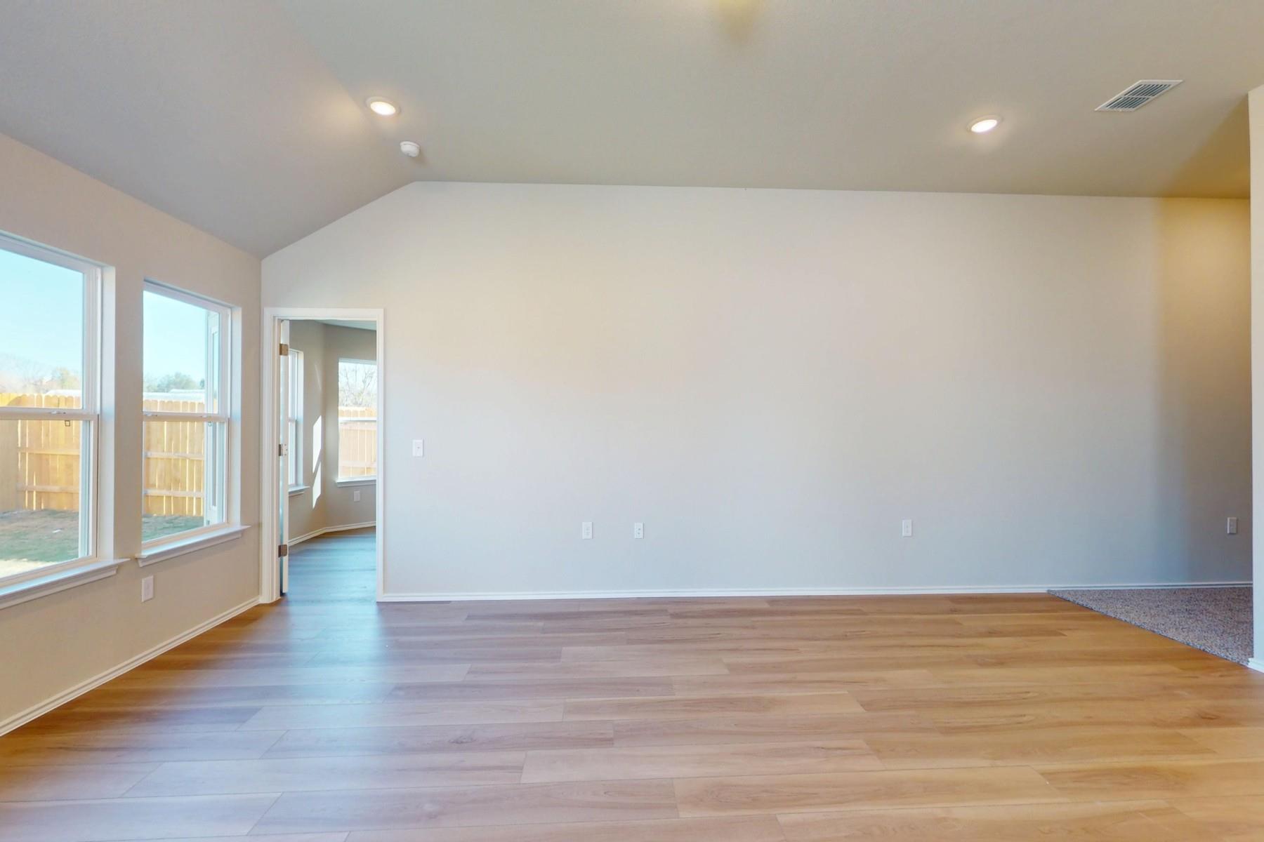 9201 Corvallis Dr, Austin, TX 78747