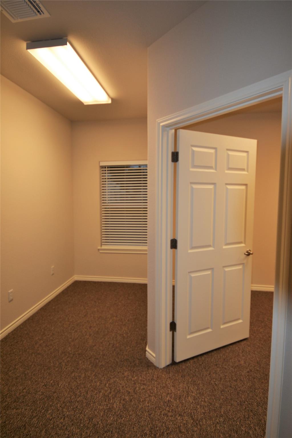 1464 E Whitestone Blvd # 2701-2702, Cedar Park, TX 78613