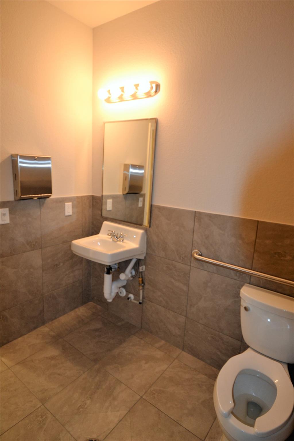 1464 E Whitestone Blvd # 2701-2702, Cedar Park, TX 78613