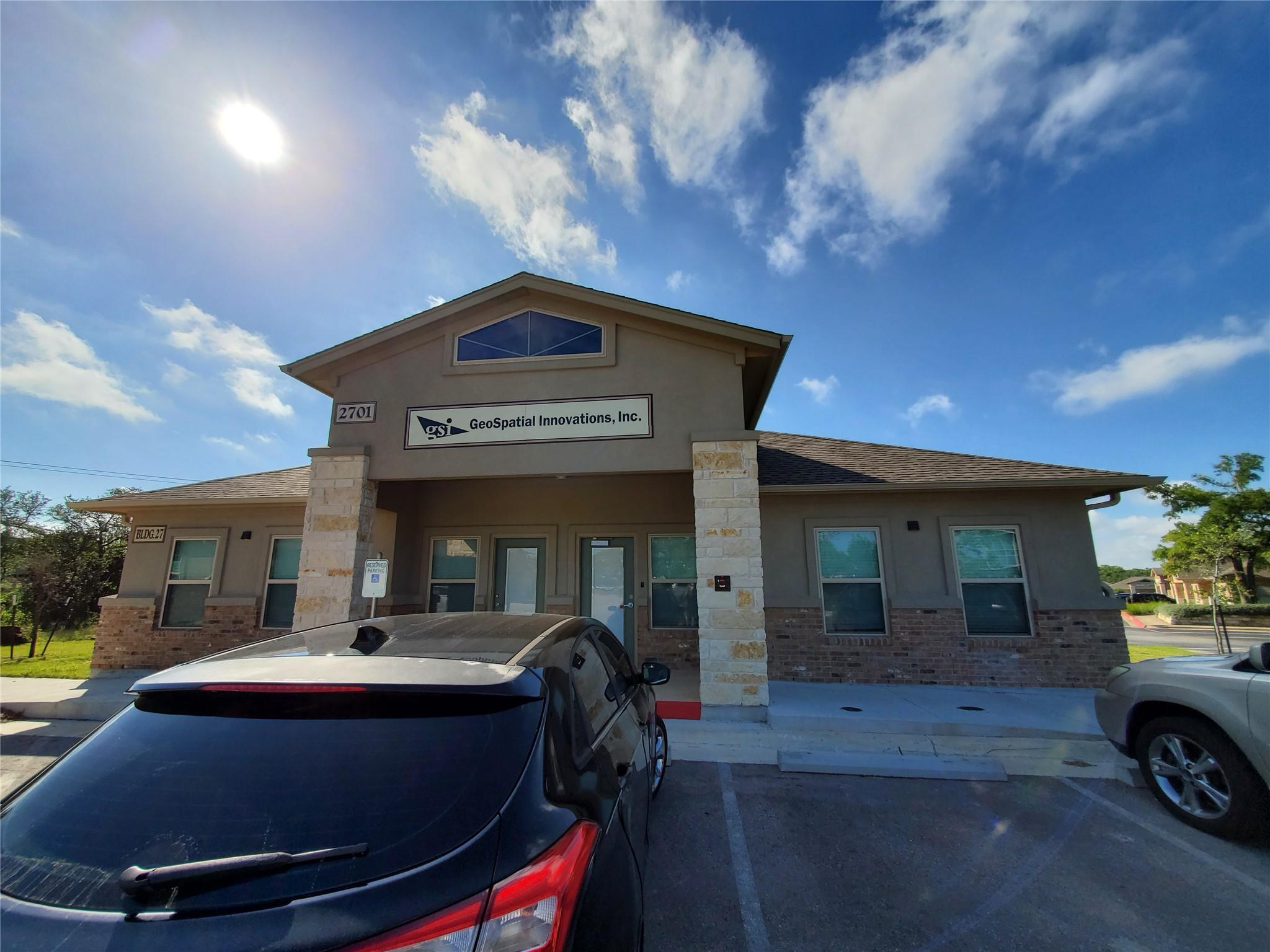 1464 E Whitestone Blvd # 2701-2702, Cedar Park, TX 78613